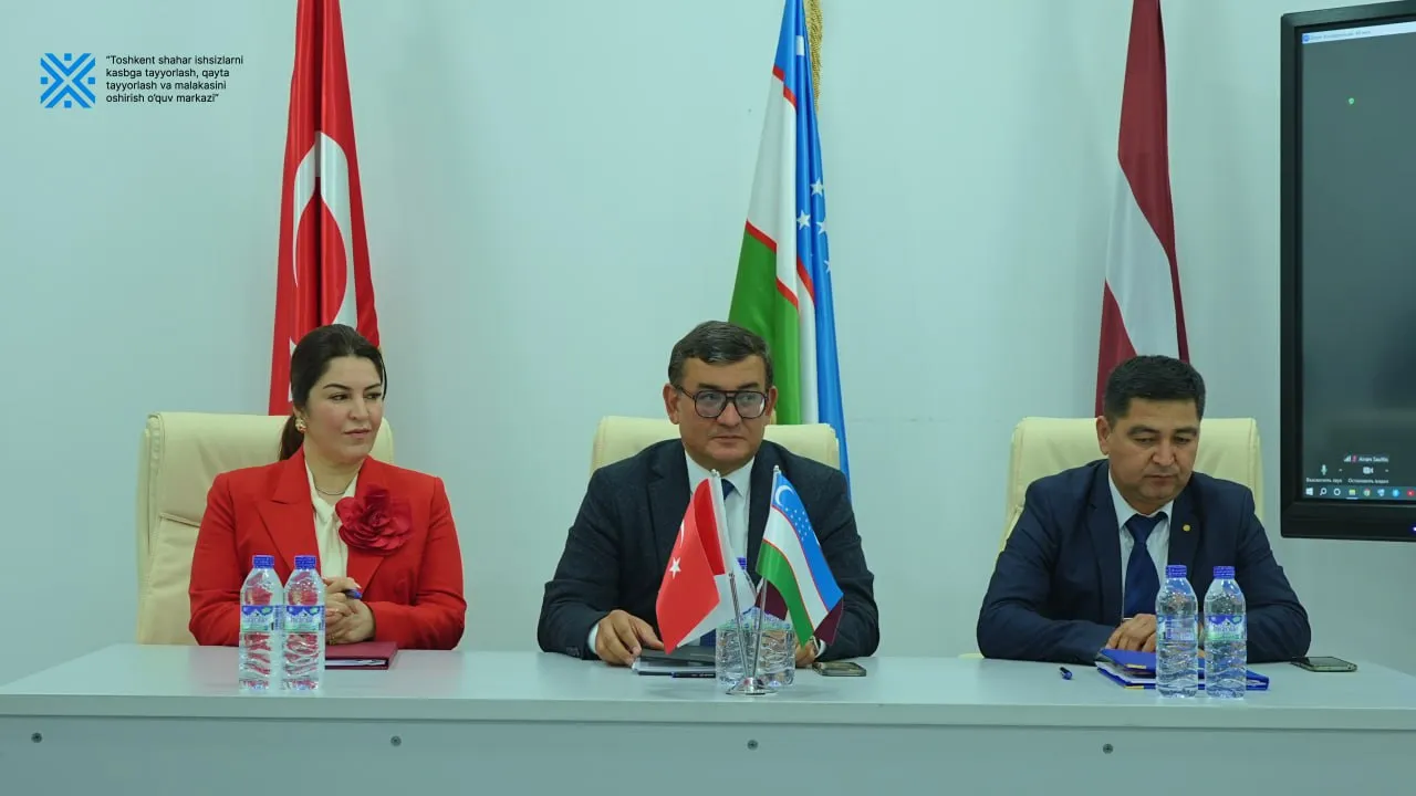 Üç taraflı bir iş birliği protokolü