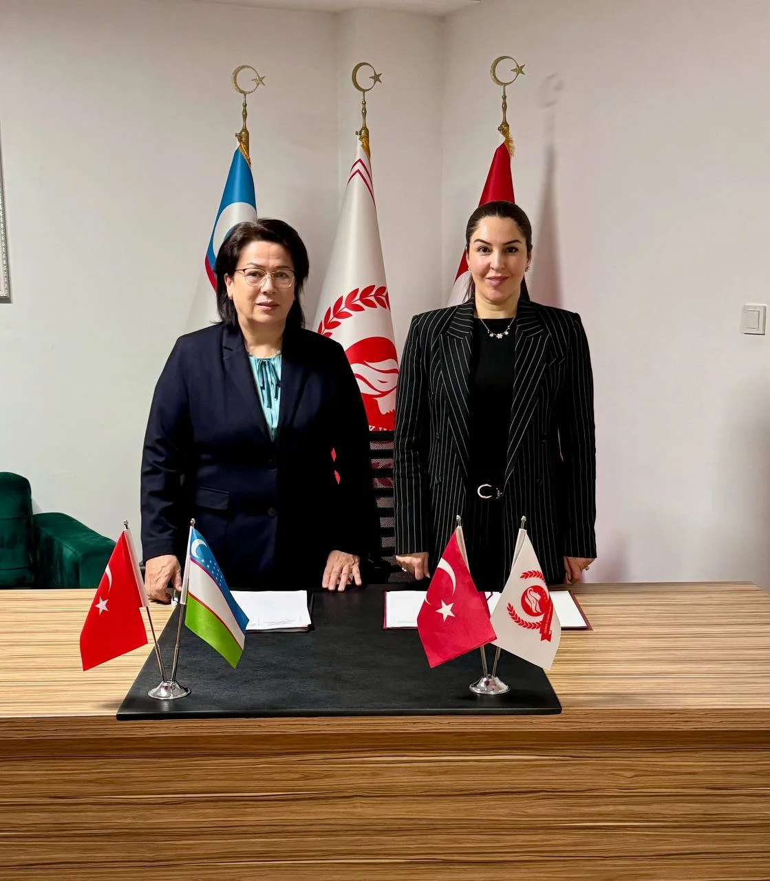"Özbek Kadın Hakları Derneği"  ile  "Aile ve Toplumsal Cinsiyet" Araştırma Enstitüsü PROTOKOLÜ - 2