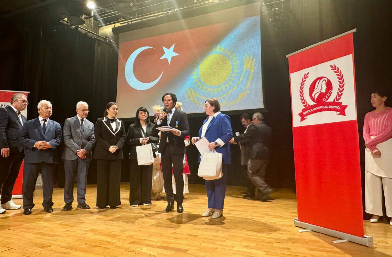 "Türk Dünyası Çocuklarının İlk Buluşması" festivali - 9