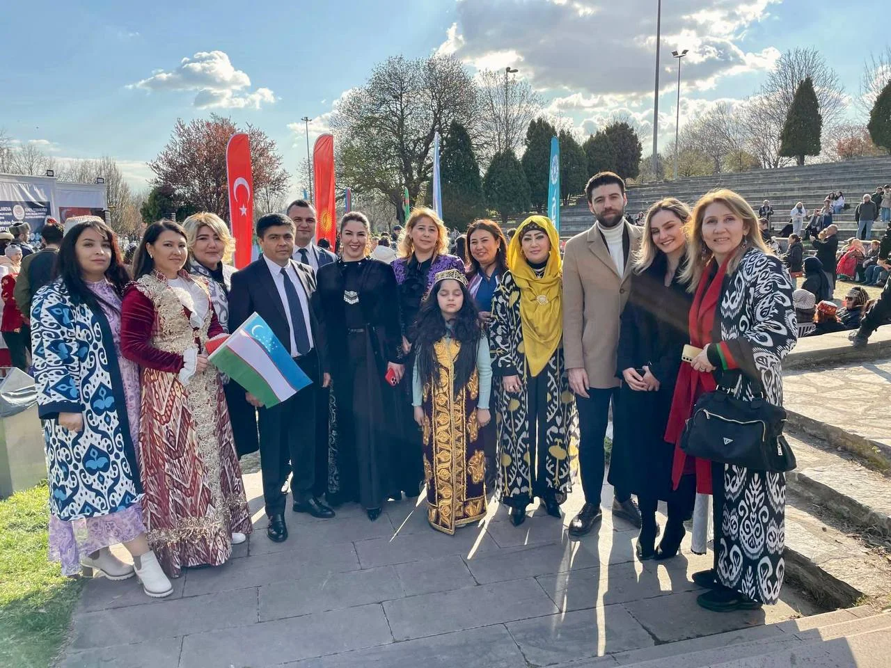 Türk Dünyası Kültür Merkezi'nde Nevruz Coşkusu ve Özbek Kültürü Tanıtımı! - 13