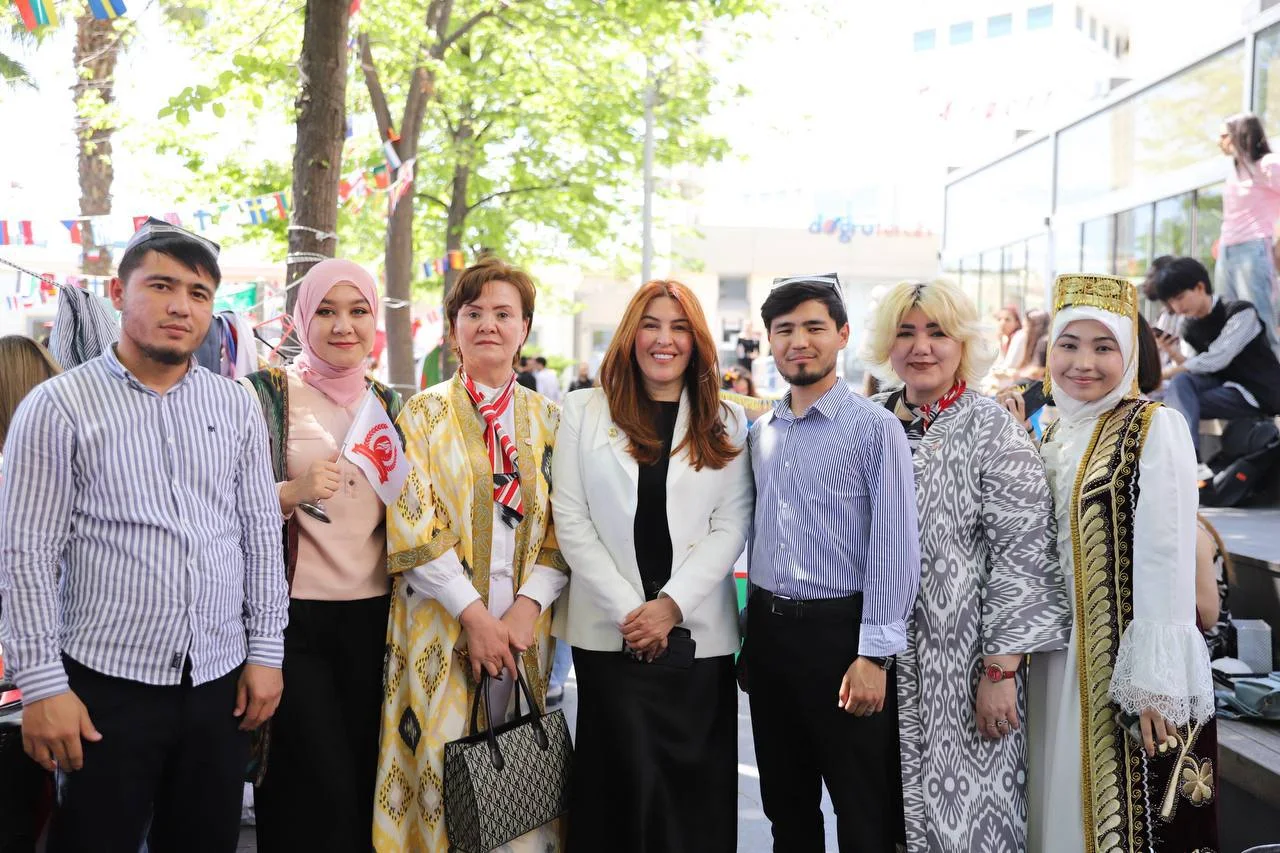 İstanbul Kültür Üniversitesi "International Day" Etkinliğinde Özbek Kültürü Rüzgarı! - 3
