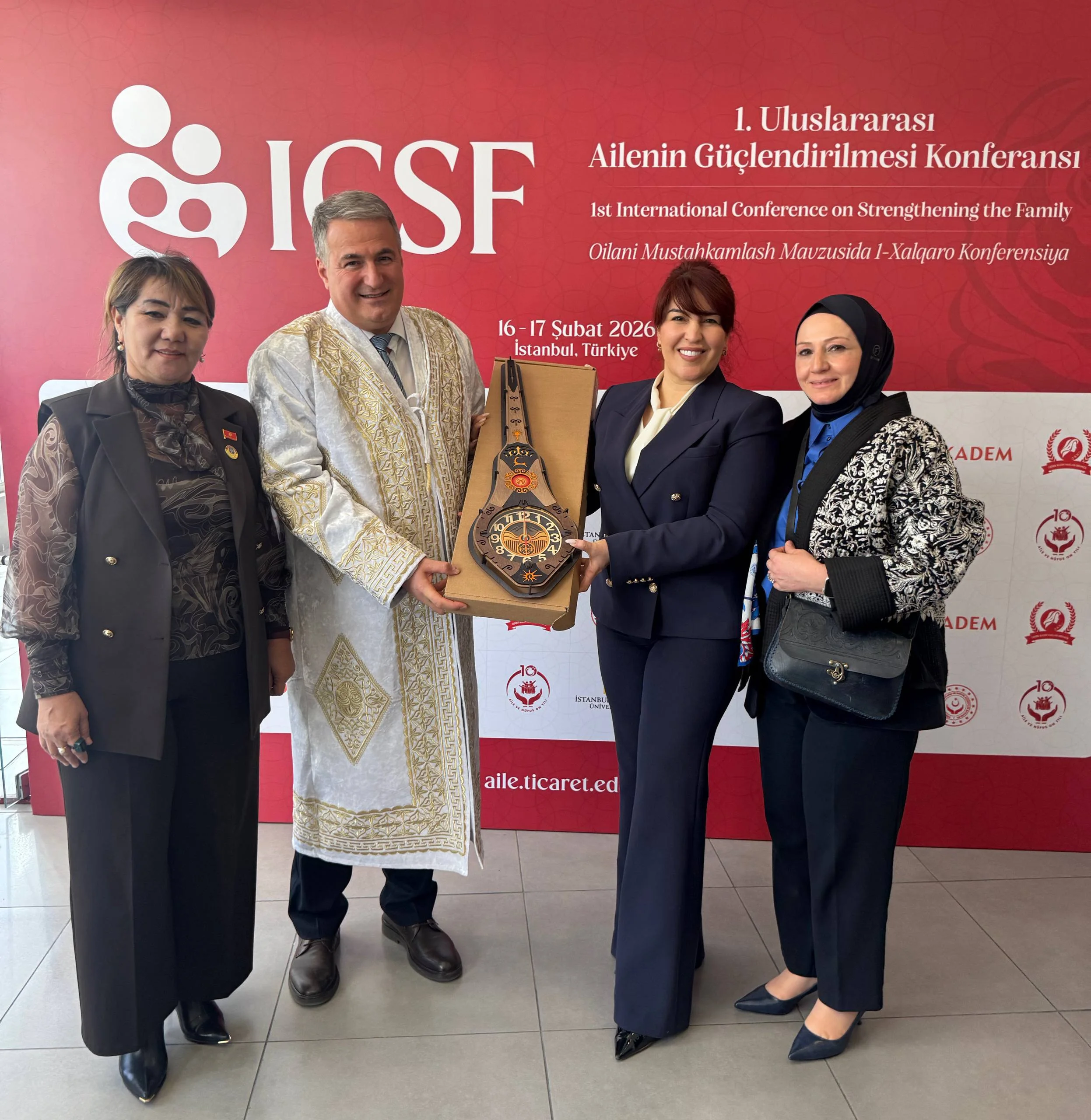 “1. Uluslararası Ailenin Güçlendirilmesi Konferansı” - 40